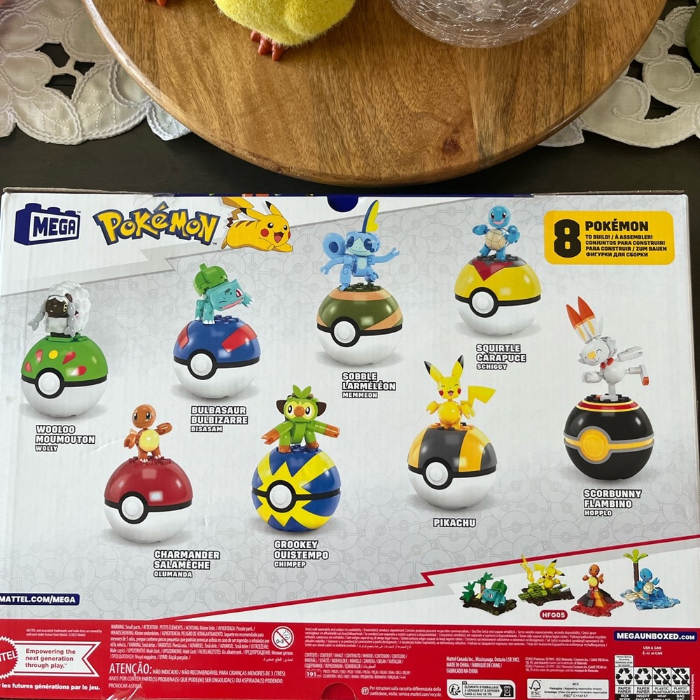 Poké Ball Assortment Pack - Red Poké Ball Set - Picture 4 of 13